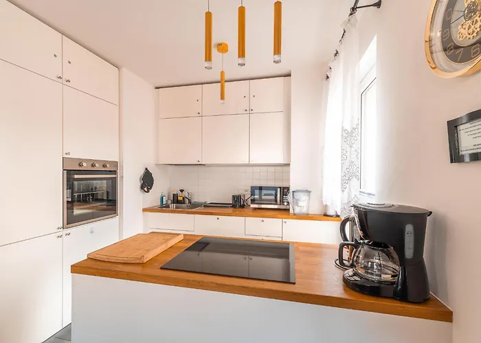 Apartament Chmielna Gold